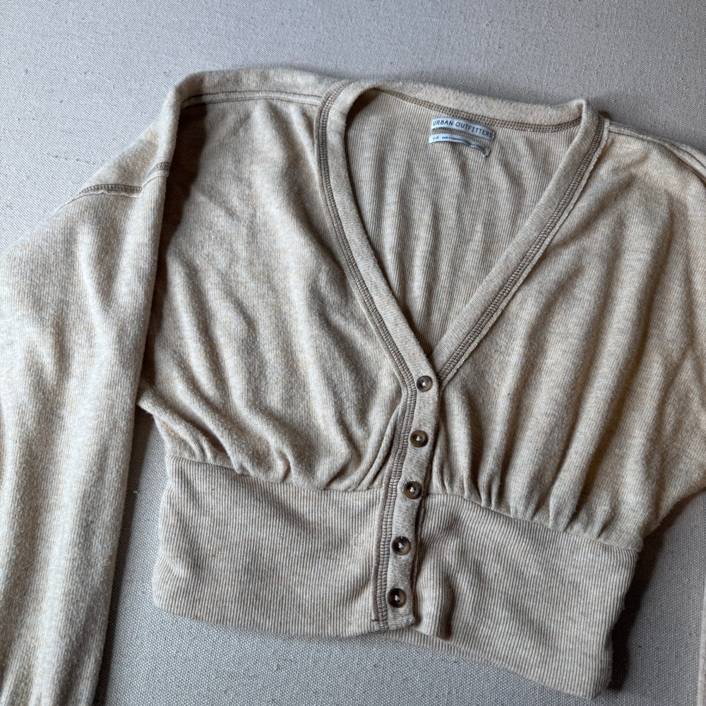 Urban Outfitters Womens Small Beige Ribbed Cropped‎ Cardigan Sweater
